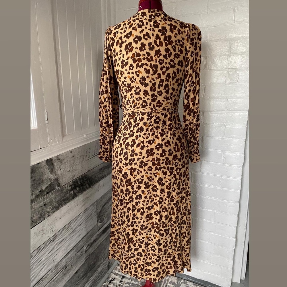 Gap leopard 🐆 wrap dress. NWT - Picture 7 of 8